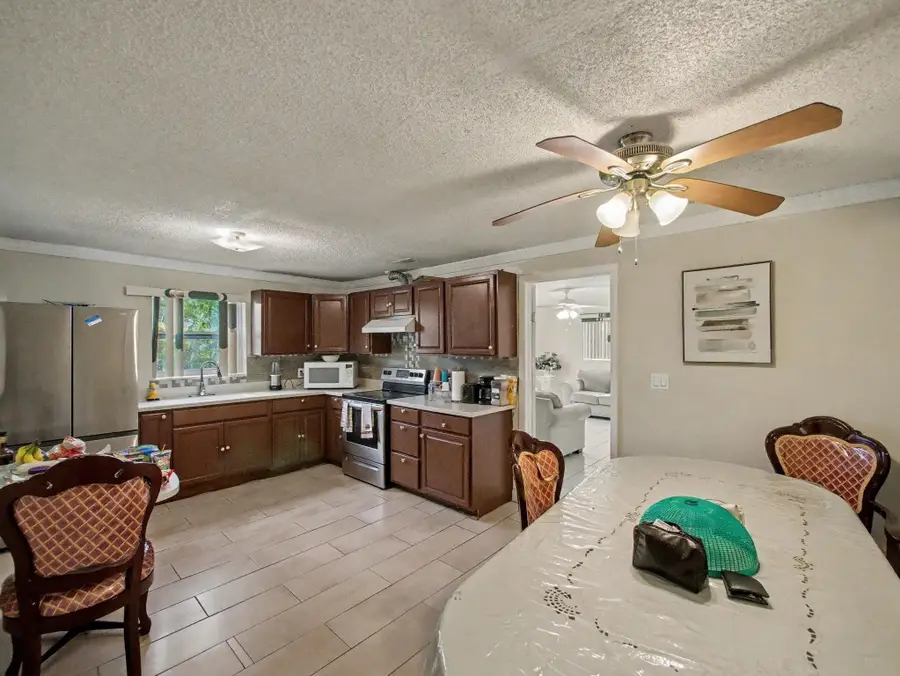 5043 Marcia Place, West Palm Beach, FL 33407 - #3