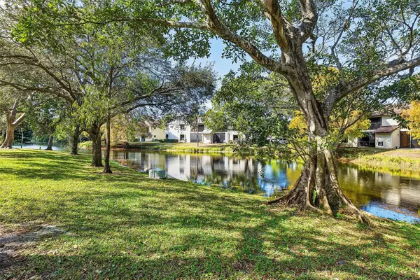 3023 NW 48th Avenue #3023, Coconut Creek, FL 33063