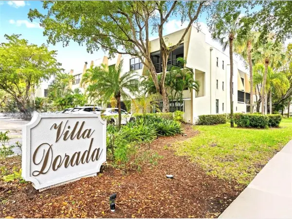 20441 NE 30th Avenue #218-9, Miami, FL 33180