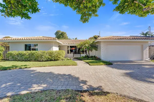4820 NE 27 Avenue, Fort Lauderdale, FL 33308