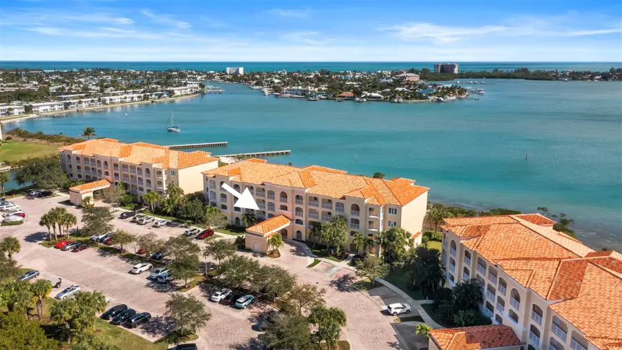 21 Harbour Isle Drive #203, Hutchinson Island, FL 34949 - #2