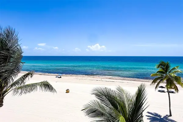 2205 S Surf Road #4b, Hollywood, FL 33019