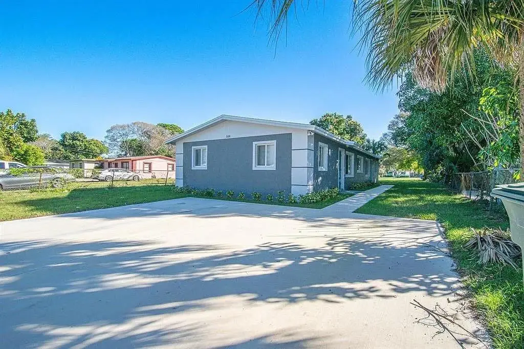 508 N 23rd Street, Fort Pierce, FL 34950 - #1