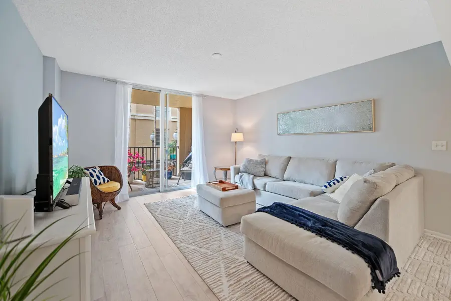 520 SE 5th Avenue #2202, Fort Lauderdale, FL 33301 - #2