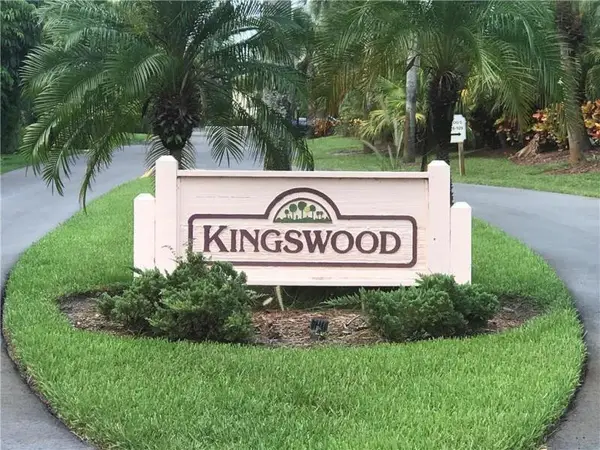 2950 SE Ocean Boulevard #1-5, Stuart, FL 34996