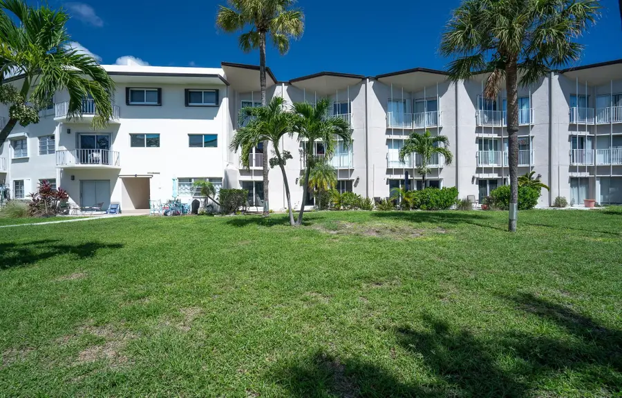 1967 S Ocean Boulevard #104, Lauderdale By The Sea, FL 33062 - #3