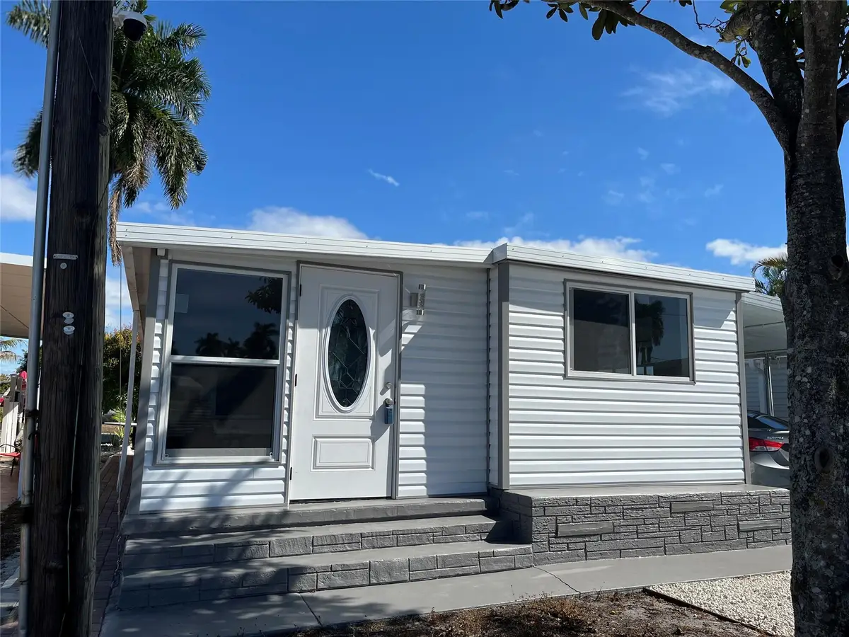1720 SW 85th Avenue, Davie, FL 33324 - #1
