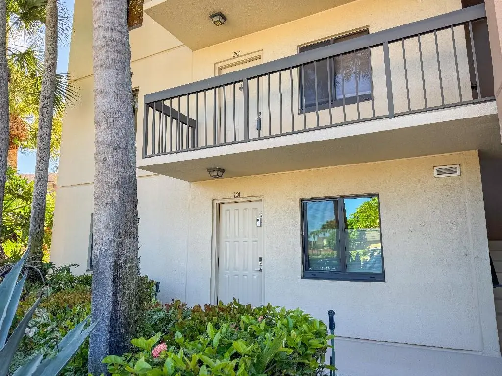 901 Seafarer Circle #101, Jupiter, FL 33477 - #1