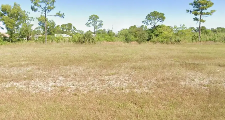 1811 NE 44th Street, Cape Coral, FL 33909 - #2