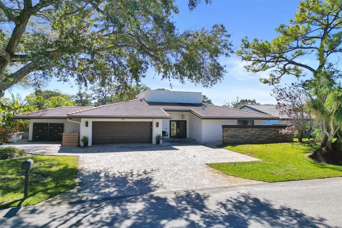 614 Lakewoode Circle W, Delray Beach, FL 33445 - #1