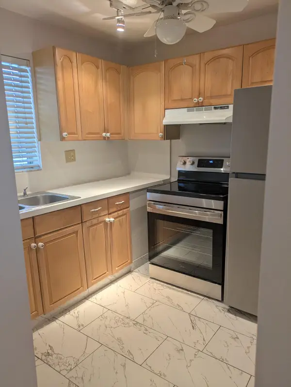 6507 Winfield Boulevard #128-c, Margate, FL 33063