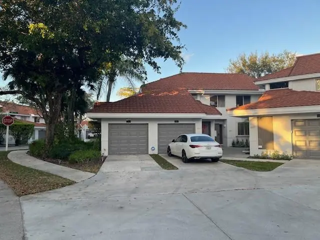 992 NW 93rd Avenue #18d, Plantation, FL 33324 - #1