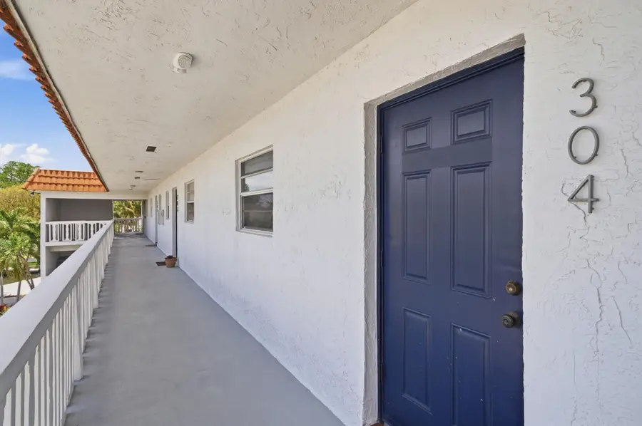 1400 NE 57th Street #304, Fort Lauderdale, FL 33334 - #2