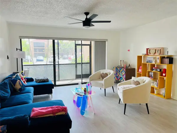 4040 N Hills Drive #7, Hollywood, FL 33021