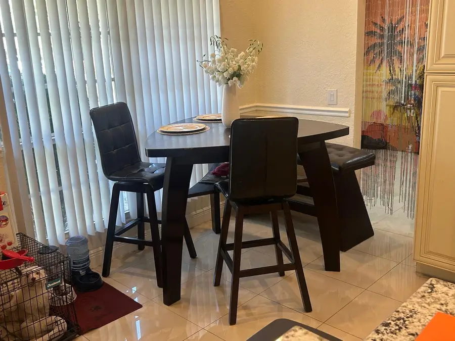 1281 SW 85th Avenue, Pembroke Pines, FL 33025 - #2