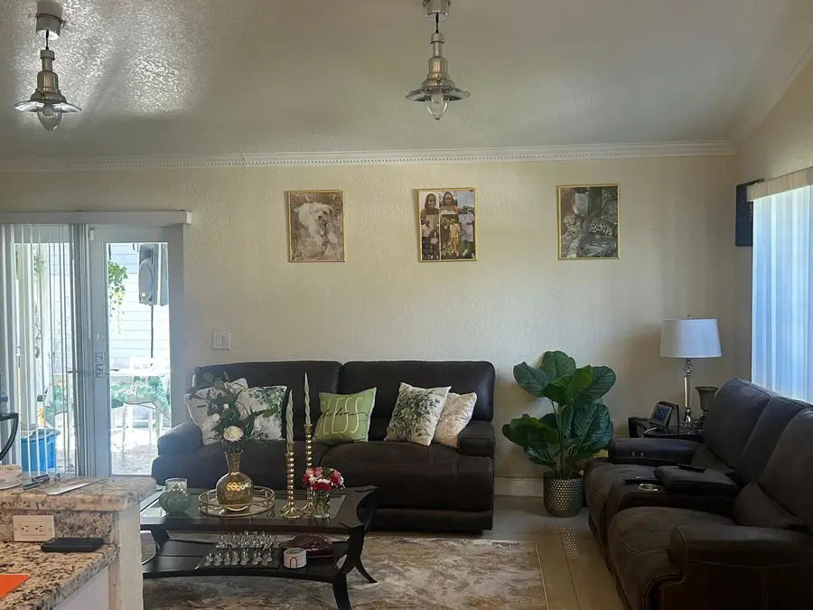 1281 SW 85th Avenue, Pembroke Pines, FL 33025 - #3