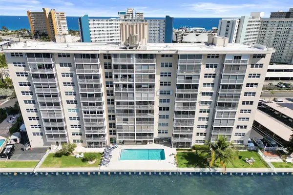 303 N Riverside Drive #Ph3, Pompano Beach, FL 33062