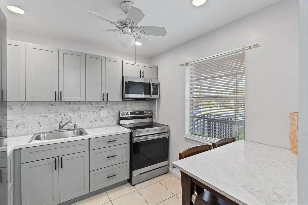 1 Abbey Lane #201, Delray Beach, FL 33446 - #1
