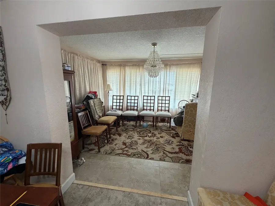 8870 Taft Street, Pembroke Pines, FL 33024 - #3