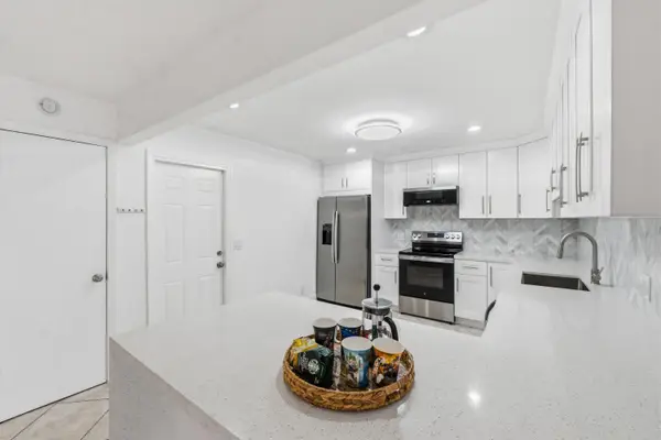 3379 NW 63rd Street, Fort Lauderdale, FL 33309