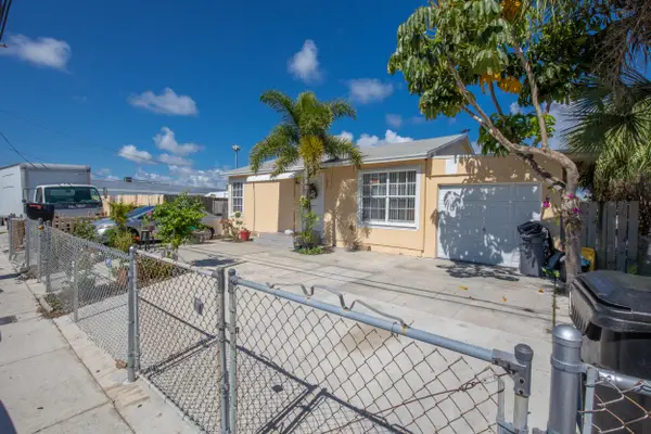 922 S Dixie Street, ,, FL 33460