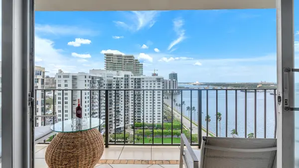 1801 S Flagler Drive #1804, West Palm Beach, FL 33401