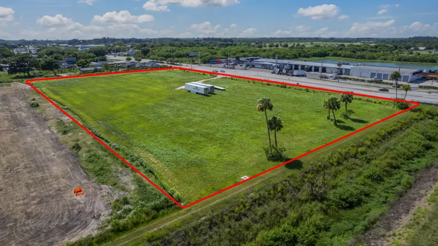 5001 Orange Avenue, Fort Pierce, FL 34947 - #3