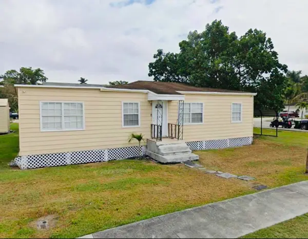 297 E E 4th St. Street, Pahokee, FL 33476