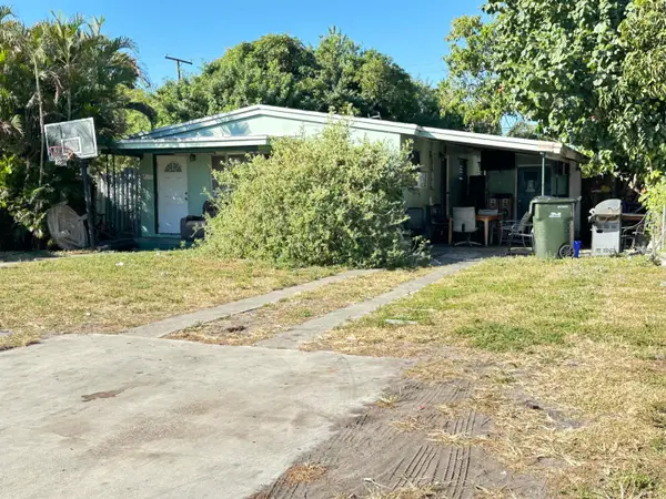 116 SW 11th Avenue, Delray Beach, FL 33444