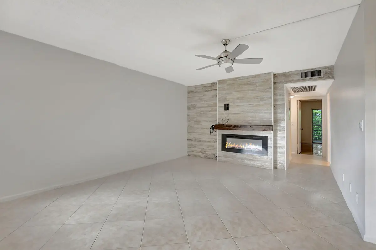 4064 Newport Q #4064, Deerfield Beach, FL 33442 - #1