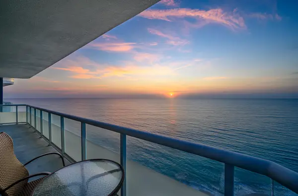 3554 Ocean Drive #Ph4n, Vero Beach, FL 32963