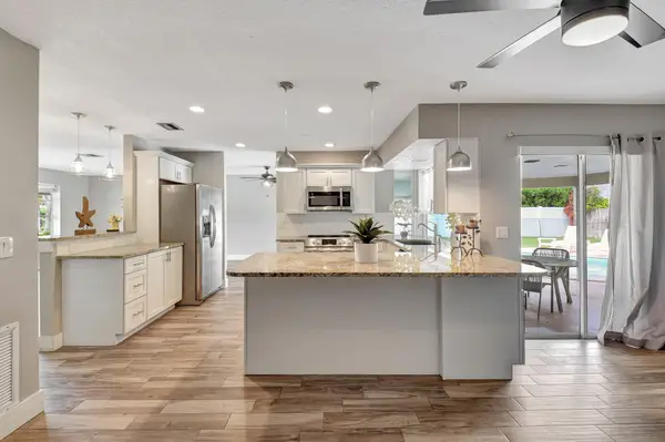 625 Sunshine Drive, Delray Beach, FL 33444