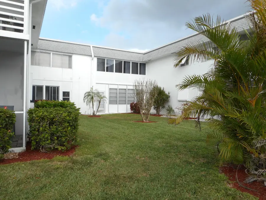3322 Cynthia Lane #106, Lake Worth Beach, FL 33461 - #3