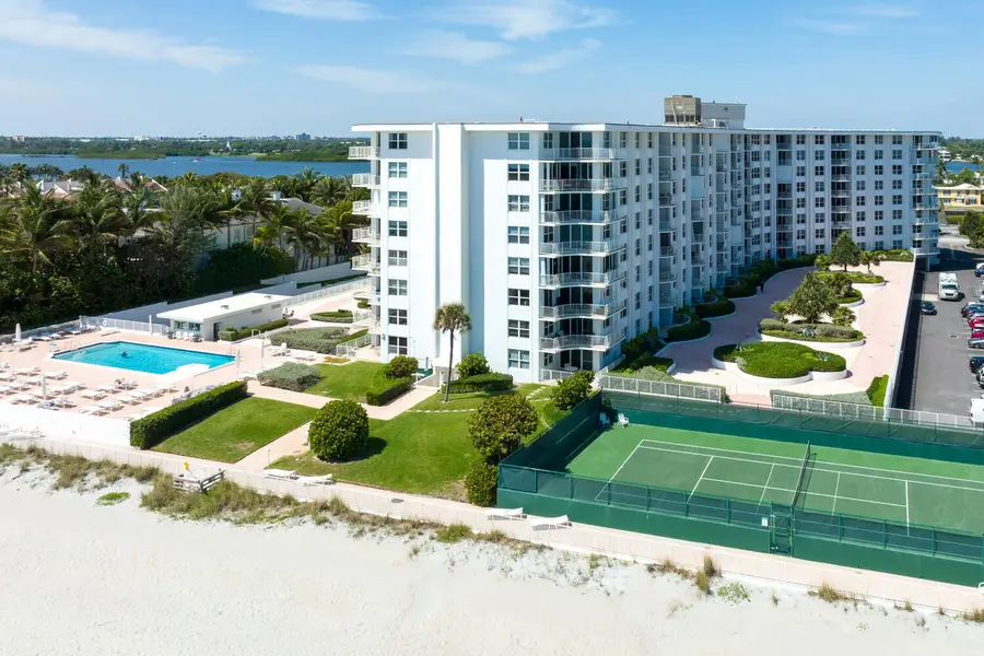 2295 S Ocean Boulevard #404, Palm Beach, FL 33480 - #2
