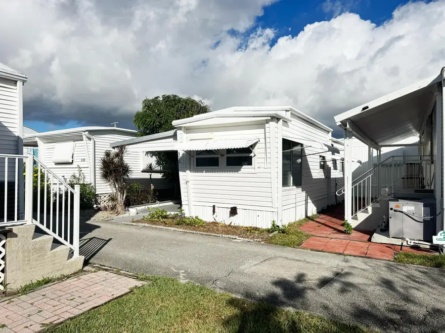 23 Hibiscus Drive #I, Briny Breezes, FL 33435 - #2