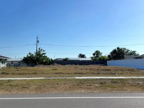 2491 Lake View Boulevard, Port Charlotte, FL 33948