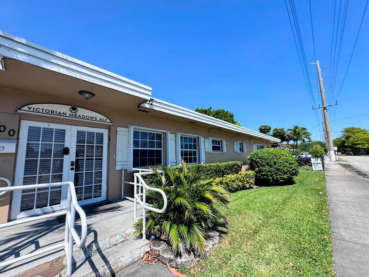 900 N 24th Avenue, Hollywood, FL 33020 - #1