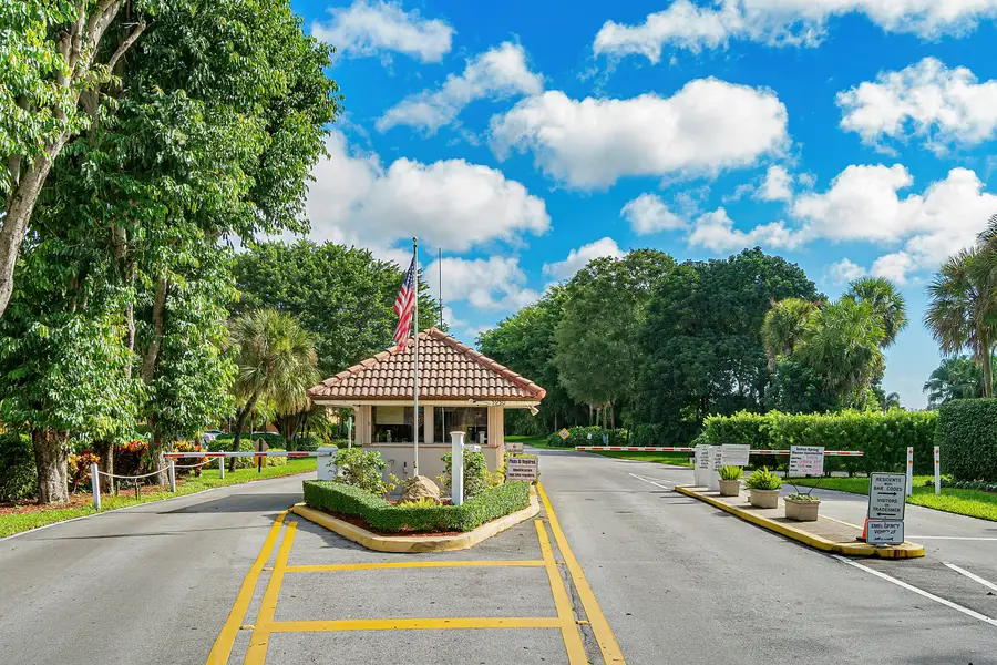 11255 Green Lake Drive #203, Boynton Beach, FL 33437 - #3