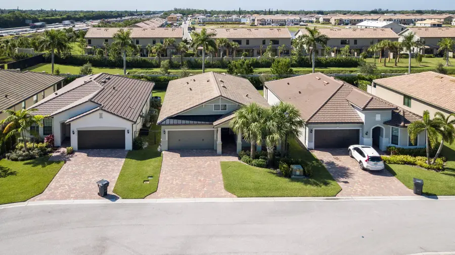 8161 Hanoverian Drive, Lake Worth, FL 33467 - #3