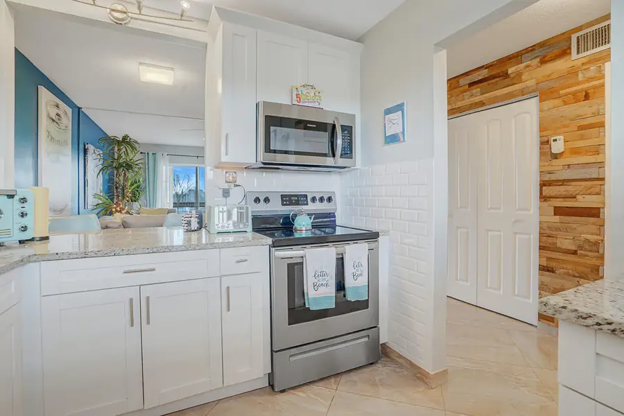 2724 N Garden Drive #302, Lake Worth, FL 33461 - #3