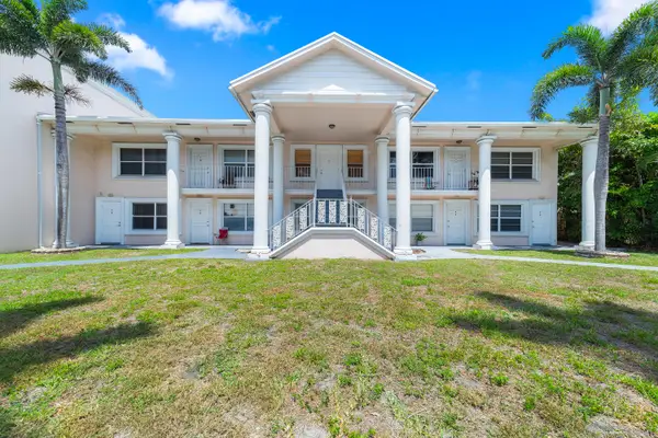 4521 NE 21st Avenue #1, Fort Lauderdale, FL 33308