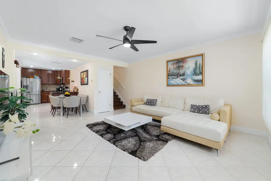 4521 NE 21st Avenue #1, Fort Lauderdale, FL 33308 - #3
