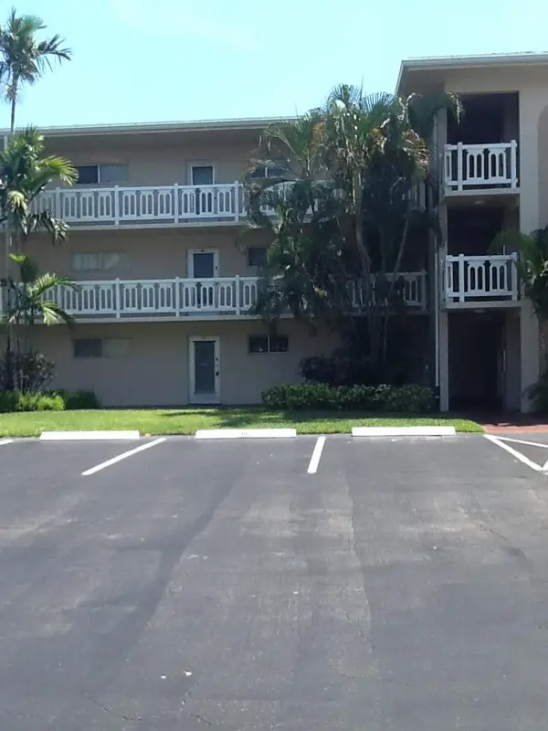 2724 S Garden Drive #311, Lake Worth, FL 33461