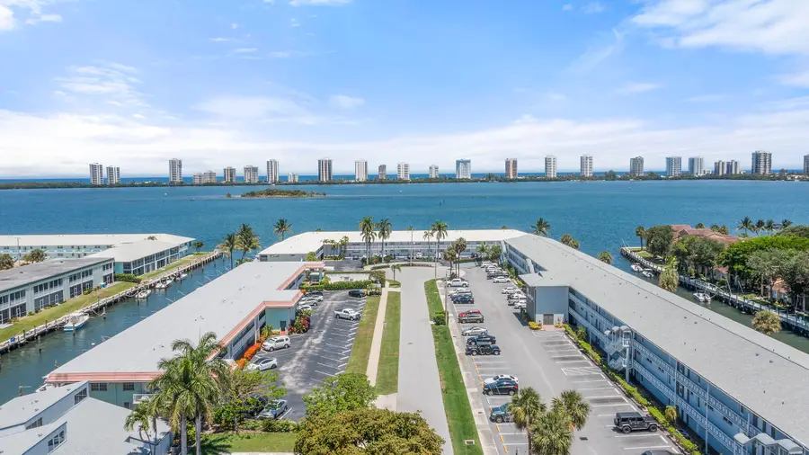 117 Lehane Terrace #201, North Palm Beach, FL 33408 - #2