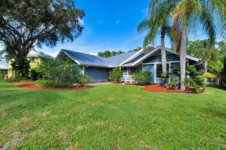 10510 SE Jupiter Narrows Drive, Hobe Sound, FL 33455 - #1