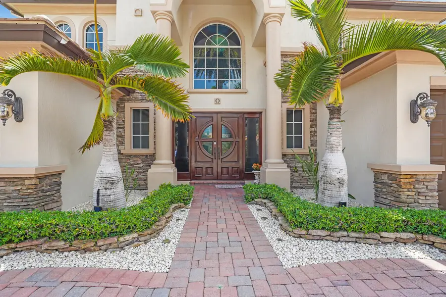 718 Edgebrook Lane, West Palm Beach, FL 33411 - #2