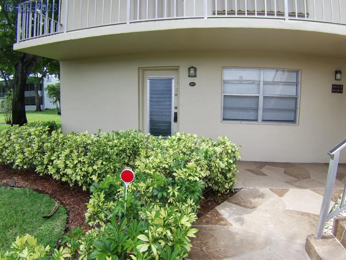 865 Flanders S, Delray Beach, FL 33484 - #1