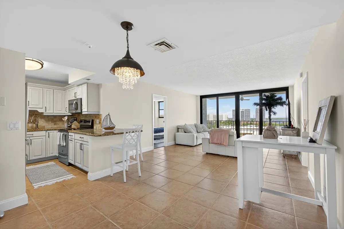 336 Golfview Road #905, North Palm Beach, FL 33408 - #1