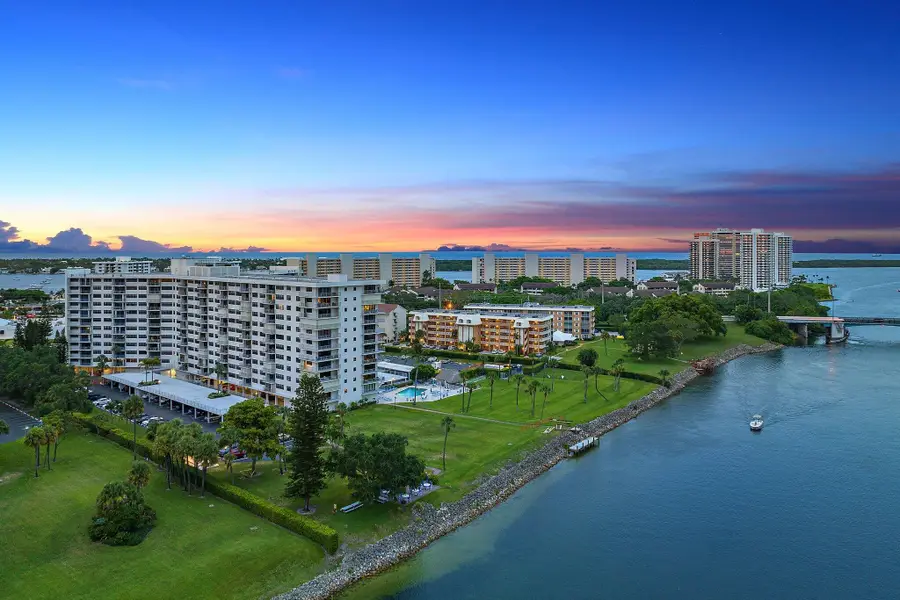336 Golfview Road #905, North Palm Beach, FL 33408 - #2