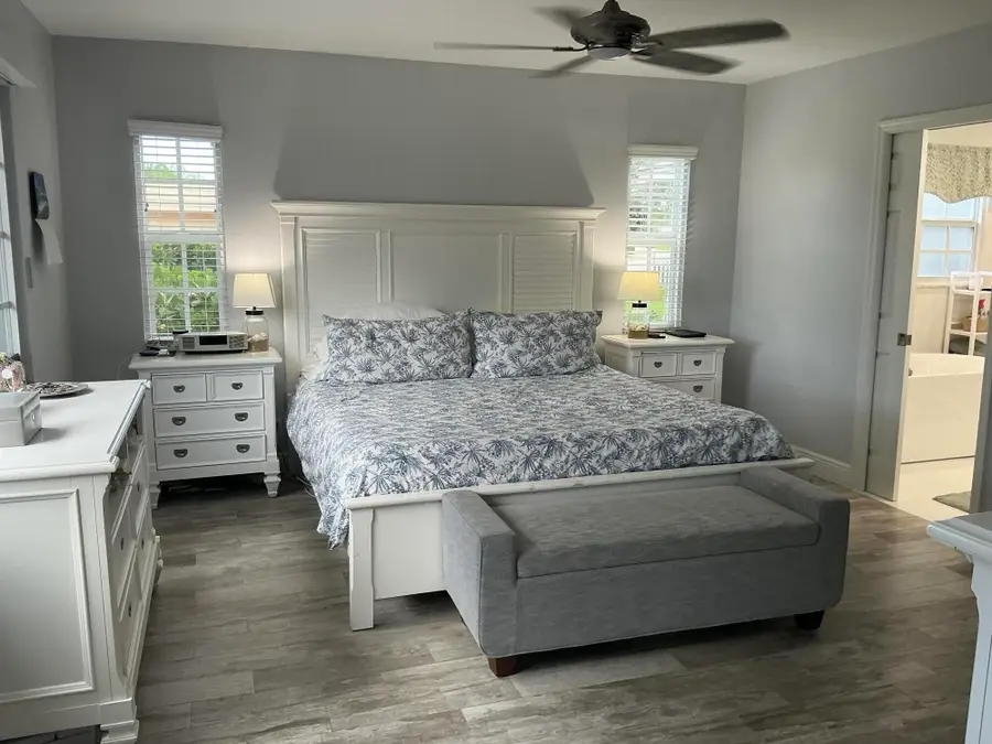 18 Holly Drive, Boynton Beach, FL 33436 - #2